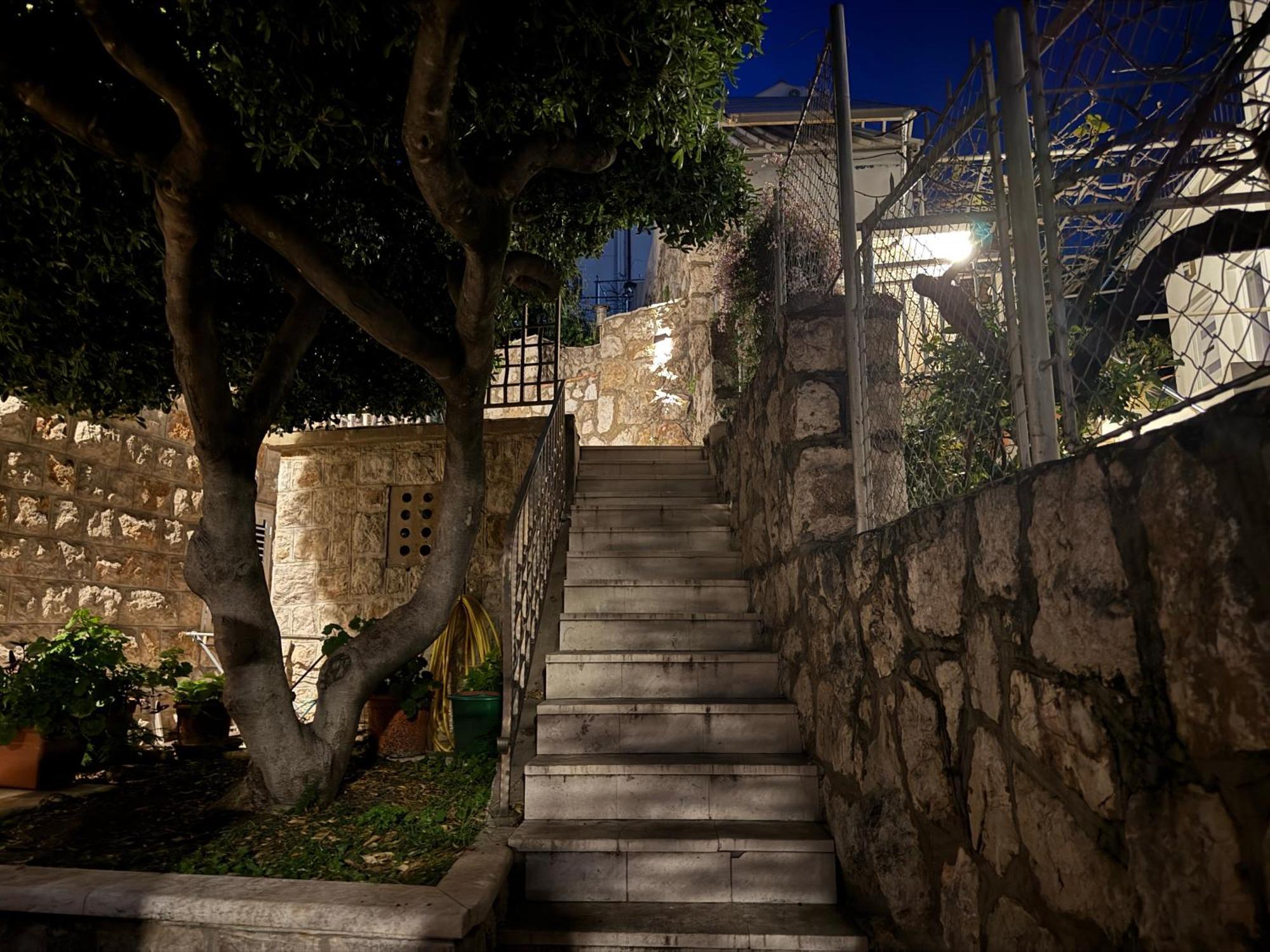Cosy Close To Lapad Promenade And * Dubrovnik